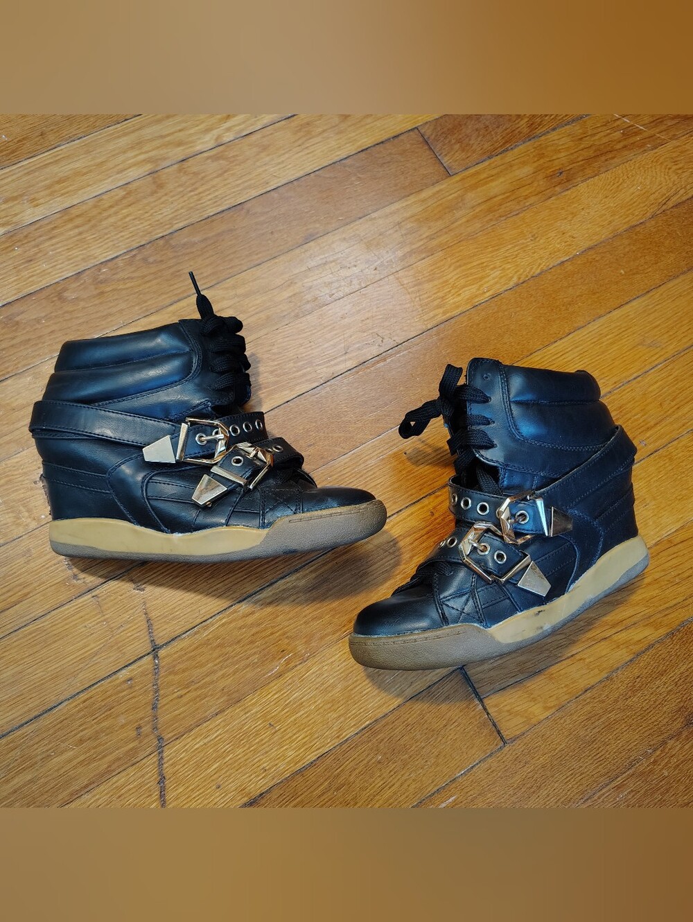 Y2K Vintage Wedge Sneakers Tennis Shoes Size 8 Black Wedges w/ Gold Buckles